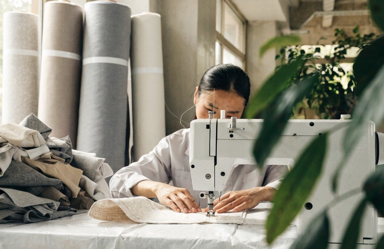 How Do You Explain Fabric and Handfeel?